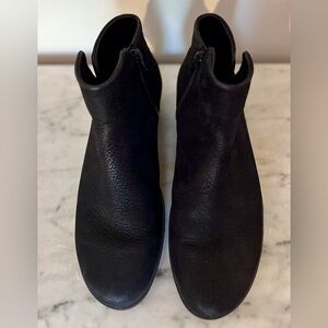 Ecco Black Suede Ankle Boots